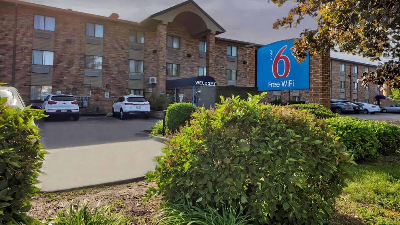 Motel 6-Milwaukee, Wi - Glendale Exteriör bild
